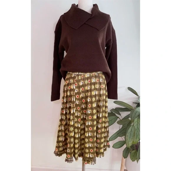 EUC Orla Kiely Colorful Birds Peacock Chicken Olive Green 100% Silk Twill Skirt﻿